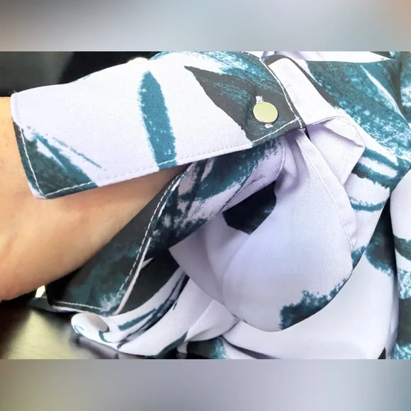 Worthington Women's Floral Top - Lavender and Dark Blue, Sz M - Picture 3 of 5